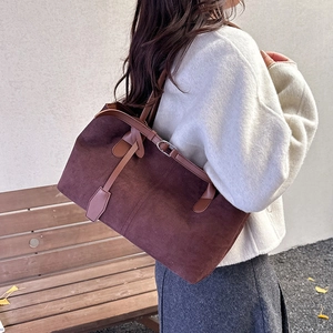 Retro faux suede tote bag in dark brown with elegant buckle and tassel for autumn