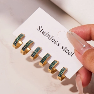 18k gold plated stainless steel C-shaped hoop earrings set with blue gradient zircon