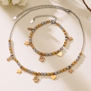 Ensemble de bijoux de luxe en acier inoxydable avec pendentifs cœur et infini en zircon