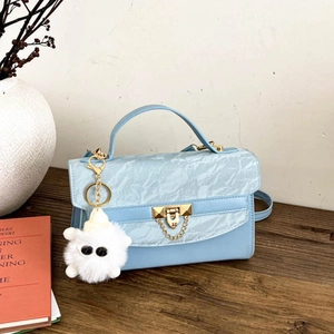 Women Minimalist PU Leather Shoulder Bag With Metal Lock Chain Decor Pleated Flap Handbag Crossbody Bag For Daily Office