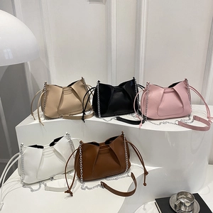 Pleated design crossbody bags in five colors with stylish silver chain straps