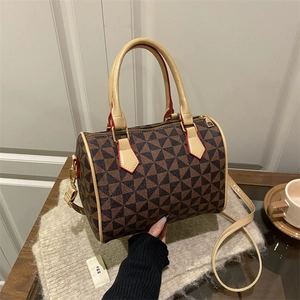 Women Boston Bag PU Leather Geometric Triangle Print Vintage Pillow Handbag Crossbody Shoulder Purse Red Edge Detail