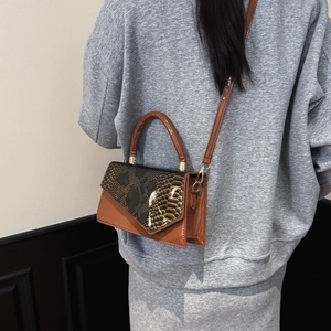 Chic color-block handbag in caramel and brown snakeskin pattern for women
