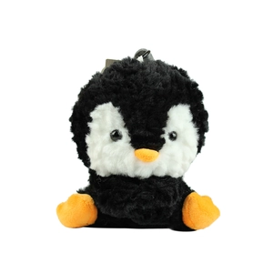 Schattige pinguïn knuffel met zwarte lange vacht en oranje pootjes als verjaardagscadeau
