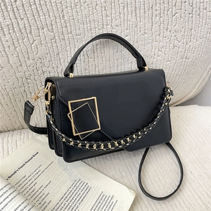 Dames Mode PU Leer Kleine Vierkante Tas Koreaanse Stijl Niche Metalen Gesp Ketting Crossbodytas Casual Handtas