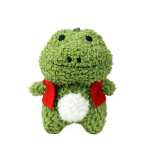 Porte-clés grenouille en peluche verte avec gilet rouge et patch de ventre blanc