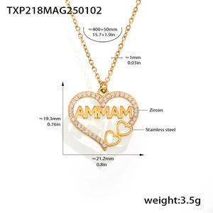 Détail technique du pendentif cœur doré avec zircone et gravure AMMAM, taille 19,3x21,2 mm