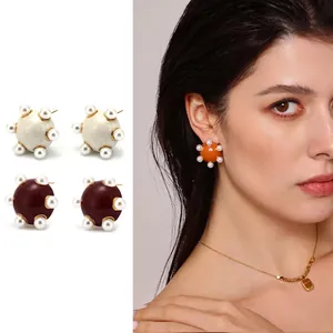 Boucles D'Oreilles Boutons Boule En Émail Rétro Avec Tige En Acier Inoxydable Et Incrustation Künstliche Perle De Coquillage Bijoux