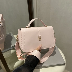 Sac à Bandoulière Design de Niche Chic pour Femmes Couleur Unie en Cuir PU Sac à Main avec Serrure en Métal et Large Bandoulière en Tissu Sac à la Mode