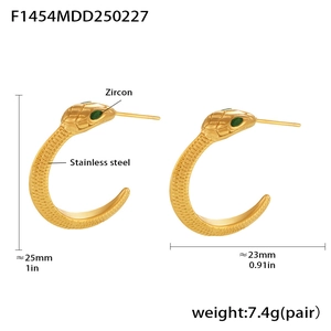 Diagramme technique des boucles d'oreilles serpent dorées avec zircons verts