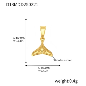 Detailed size parameters of 18k gold-plated stainless steel whale tail pendant charm