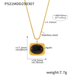 Detaillierte Größenangaben der 18k vergoldeten Edelstahlkette mit schwarzem Achat
