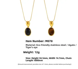 Dimensions détaillées du collier long en acier avec pendentif ovale en œil de tigre et agate