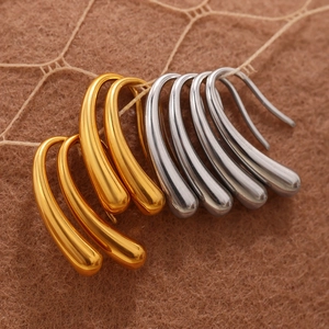 Minimalist teardrop drop earrings in gold and silver finish 18K PVD coated stainless steel