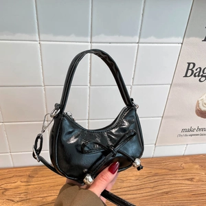 Damen Mini Schleife Halbmond Schultertasche Süße PU Leder Handtasche Umhängetasche Metallkugel Akzente Täglich Party Mode