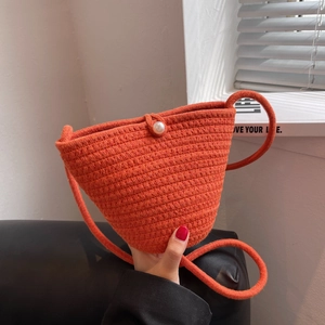 French Style Woven Bucket Bag For Women Handmade Crochet Shoulder Bag With Artificial Pearl Decoration Small Summer Beach Crossbody Bag