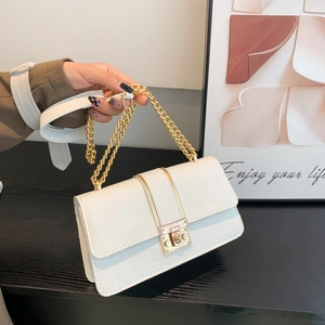 Women Croc Embossed Small Square Bag Fashion Chain Shoulder Crossbody Bag With Metal Lock Elegant PU Leather Flap Satchel Purse