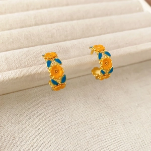Camellia Flower C-Shape Hoop Earrings Gold Plated Enamel With 925 Sterling Silver Earring Post Vintage Pastoral
