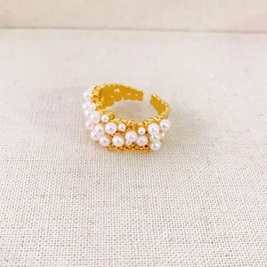 Elegant gold plated open ring with starry pearl inlay design for women in French style