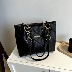 Fashionable Women Quilted Tote Bag PU Leather Diamond Lattice Shoulder Bag Gold Metal Chain Large Capacity Commuting Handbag