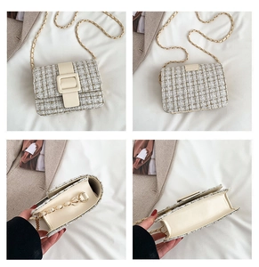 Quatre vues d'un sac bandoulière en tweed avec chaîne dorée et fermoir en cuir crème chic
