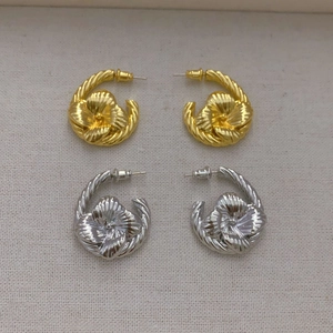 French Vintage Floral Knot Stud Earrings In Brass 18K Gold Plated With 925 Sterling Silver Earring Post For Women