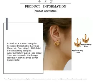 Dettaglio orecchino a mezzaluna con placcatura in oro 18K e perno rimovibile in argento S925