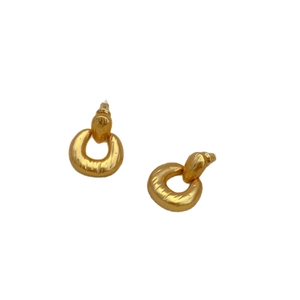 Vintage matte 18K gold plated U-shaped dangle earrings with a classic ring design