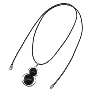 Collier chinois traditionnel avec pendentif calebasse en bois d'ébène et cordon noir