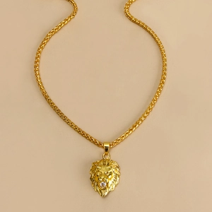 Collier hip hop avec tête de lion dorée et pierre de zircon sur chaîne en blé