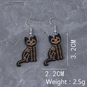 Detailed view of Halloween gothic black wood cat skeleton earrings with size markings