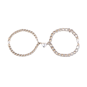 Hip hop titanium steel chain bracelets with a magnetic heart clasp for couples