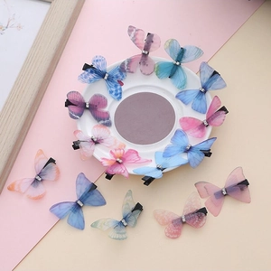 Set di mollette per capelli a farfalla in tulle colorato con strass per bambine