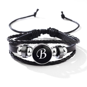 Bracelet multicouche en cuir tressé pour homme avec perles argentées et lettre B