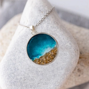 Collier Pendentif Coquillage Plage Océan Alliage Résine Verre Micro Paysage Vague De Mer Vacances Été Bijoux Bohèmes Femmes