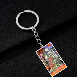 Vintage Stainless Steel Tarot Card Keychain Gothic Halloween Oil Painting Keyring For Men Women Death Emperor Fool Metal Gift