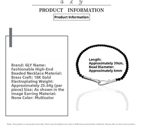 Détail du collier onyx 39cm avec fermoir en laiton plaqué or 18K et perles de 6mm