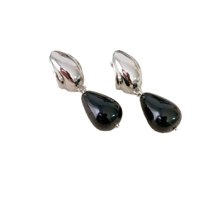 French style minimalist teardrop black onyx pendant earrings with silver needle hooks
