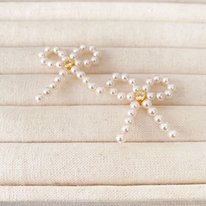 Bow Knot Artificial Pearl Stud Earrings With 925 Sterling Silver Earring Post Zircon Elegant French Style For Women Commuter Accessory