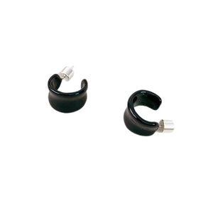 Sleek C-shaped black enamel hoop earrings with 925 silver needles for a minimalist look
