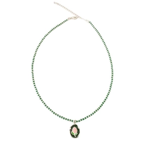 Collier de perles vertes avec pendentif tulipe rose et fermoir mousqueton argenté