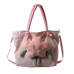 Sac fourre-tout en nylon rose imperméable avec peluche étoile et larges bandoulières