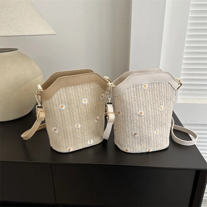 Women Straw Woven Bucket Bag Flower Embroidery Summer Beach Crossbody Shoulder Handbag PU Leather Strap Casual Pastoral