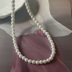 Collier de perles 7mm style français élégant vintage ras du cou en acier titane