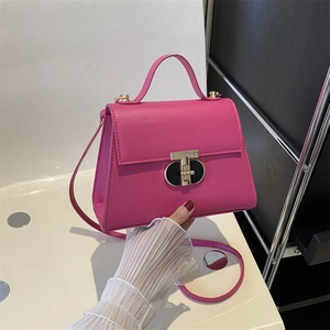 Borsa Quadrata Piccola in Pelle PU Minimalista da Donna Con Serratura a T in Metallo Colore a Contrasto Catena Borsa a Tracolla