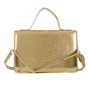 Gouden handtas met krokodillenreliëf, metallic afwerking en asymmetrische klep