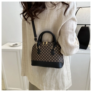 Mini borsa a conchiglia con motivo vintage e finiture in pelle nera a tracolla