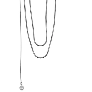 Minimalist silver double-layered snake chain necklace with baroque pearl pendant
