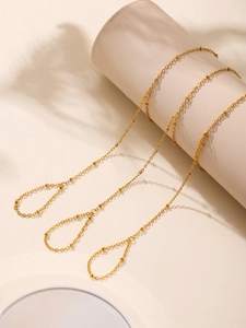 Detail of adjustable gold-plated stainless steel satellite chain with small beads