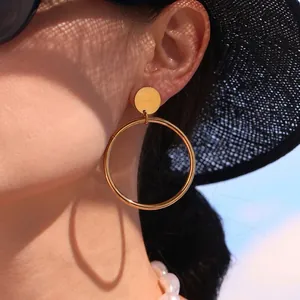 Boucles D'oreilles Créoles Minimalistes En Acier Inoxydable Plqué Or Géométriques Rondes Pour Femmes